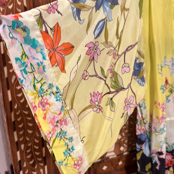 Johnny Was Silk Floral Kimono with Embroidery - Picture 4 of 15